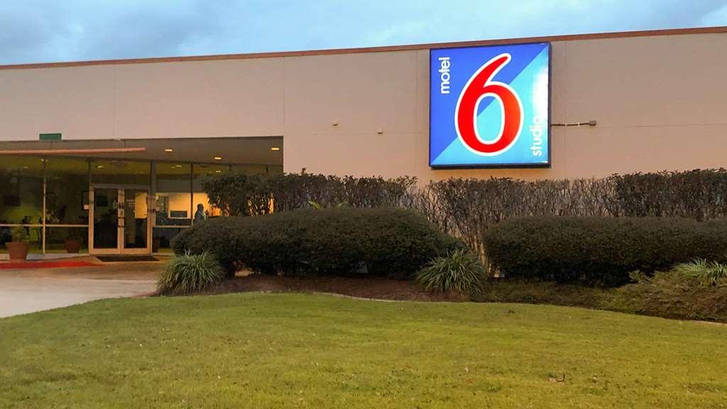Motel 6-La Place, La Buitenkant foto